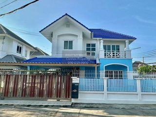 Haus zum Kauf mit 3 Zimmer in Lat Phrao, Bangkok