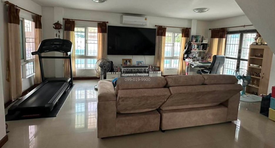 For sale 3 bedrooms house in Lat Phrao, Bangkok