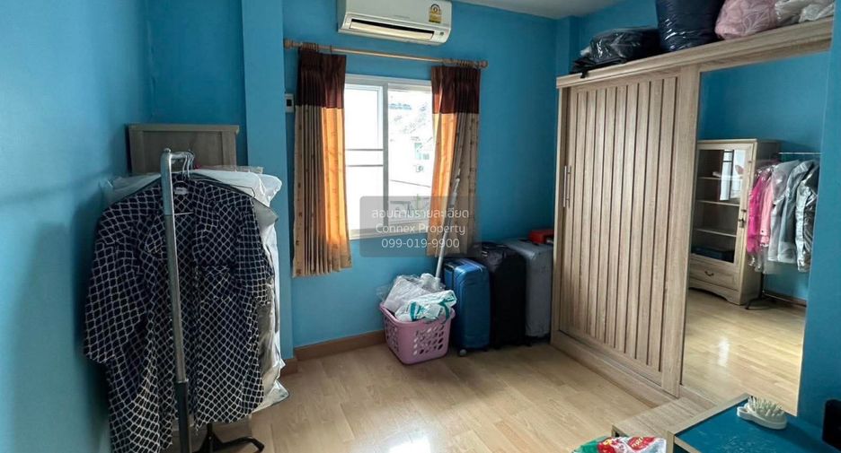 For sale 3 bedrooms house in Lat Phrao, Bangkok