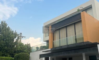 ขาย 5 ห้องนอน บ้านเดี่ยว ใน บางกะปิ, กรุงเทพฯ