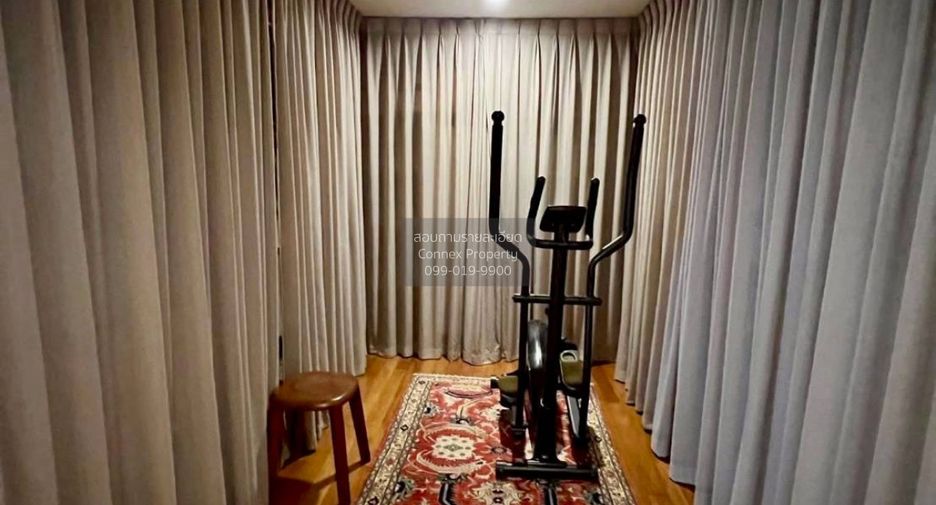 Casa en venta de 5 habitaciones en Bang Kapi, Bangkok