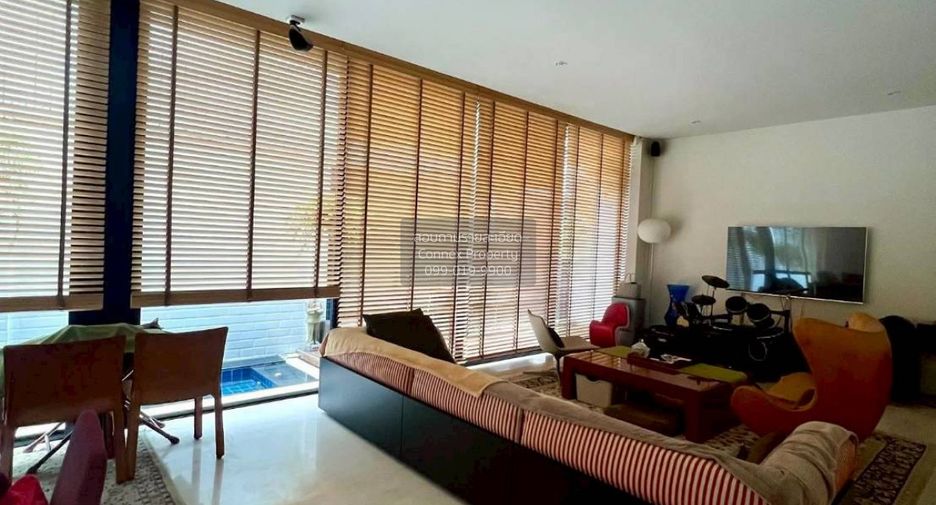 Casa en venta de 5 habitaciones en Bang Kapi, Bangkok