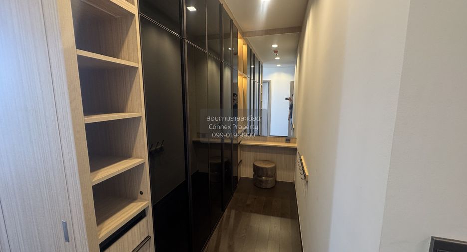 For sale 3 bedrooms condo in Pathum Wan, Bangkok