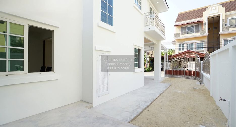 For sale 3 bedrooms house in Mueang Nonthaburi, Nonthaburi