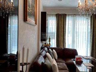 For sale 4 bedrooms townhouse in Wang Thonglang, Bangkok