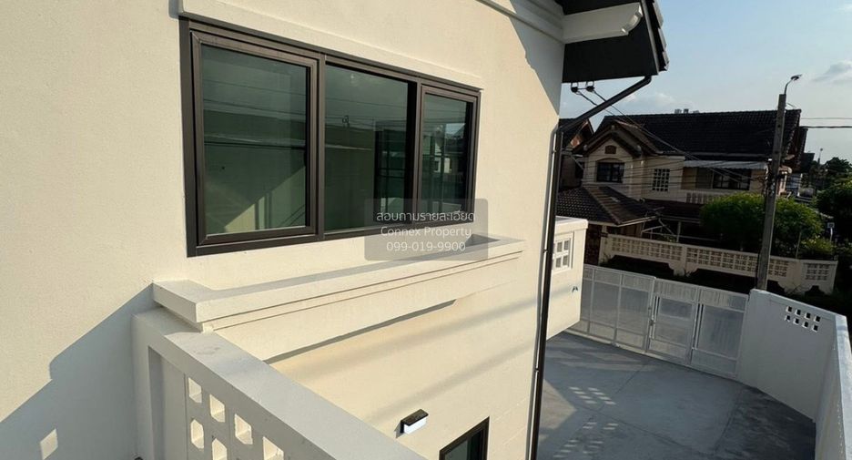 À vendre 5 chambres maison à Mueang Samut Prakan, Samut Prakan