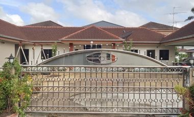 Casa en venta de 3 habitaciones en Phutthamonthon, Nakhon Pathom