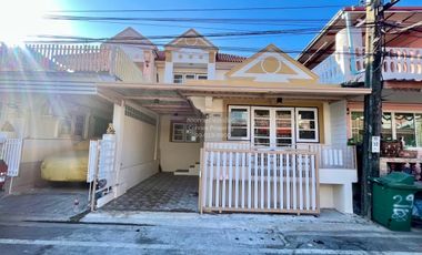 For sale 3 bedrooms townhouse in Prawet, Bangkok