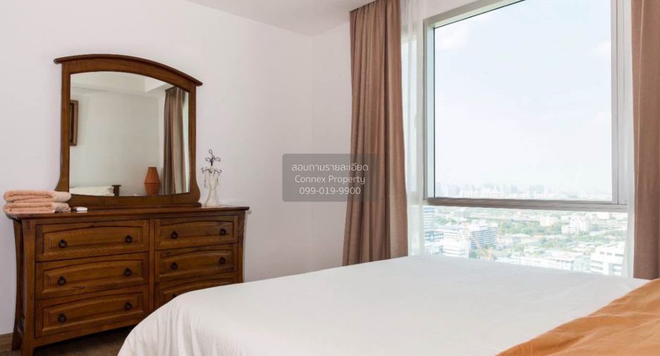 For sale 2 ベッドルーム condo in Watthana, Bangkok