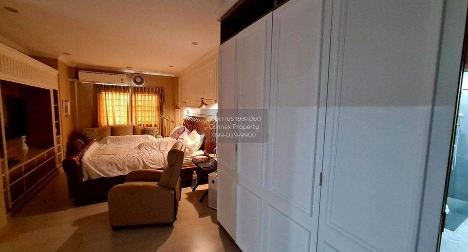 For sale 5 bedrooms house in Chatuchak, Bangkok