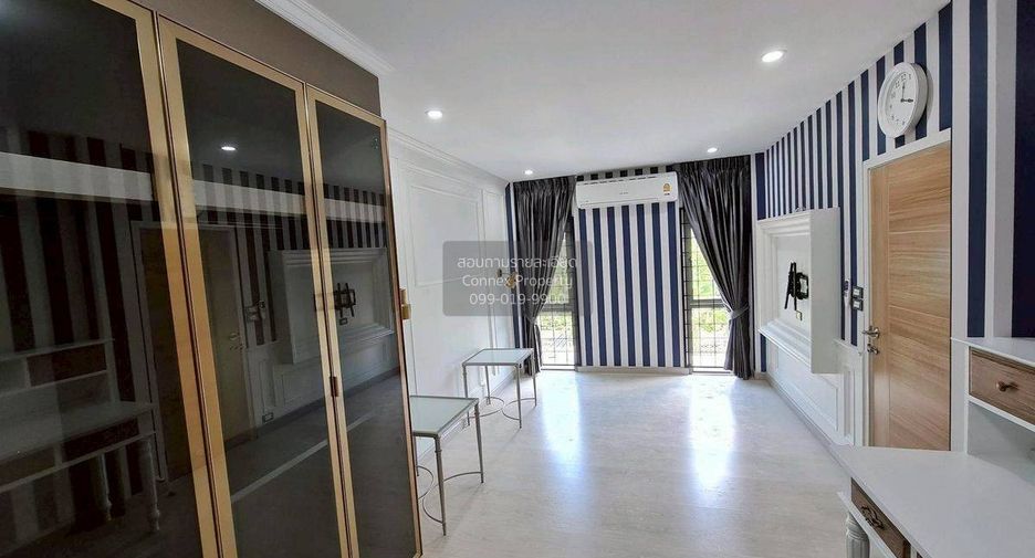 For sale 5 bedrooms house in Chatuchak, Bangkok