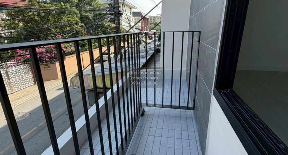 Продажа 3 спальни торговое помещение в Mueang Nonthaburi, Нонтабури