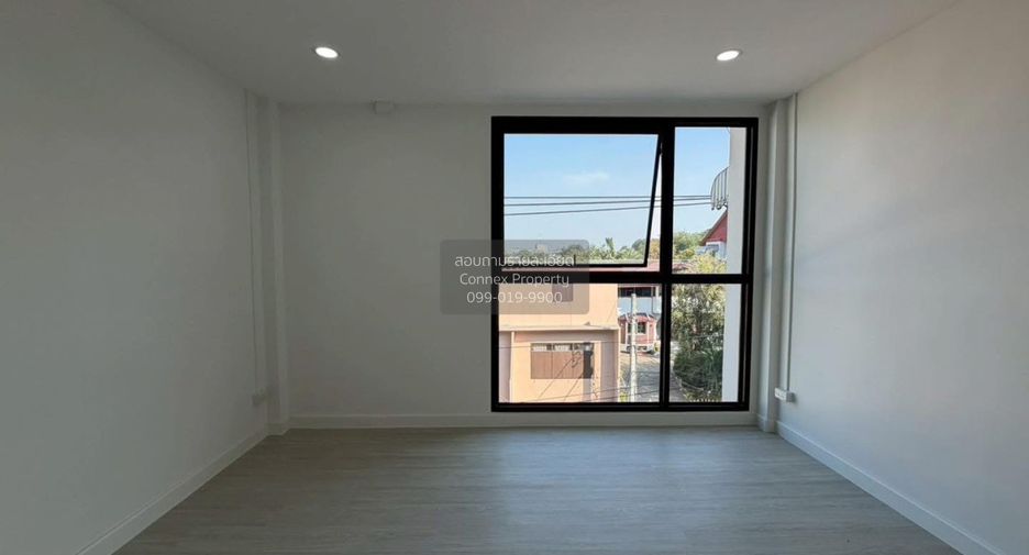 Продажа 3 спальни торговое помещение в Mueang Nonthaburi, Нонтабури
