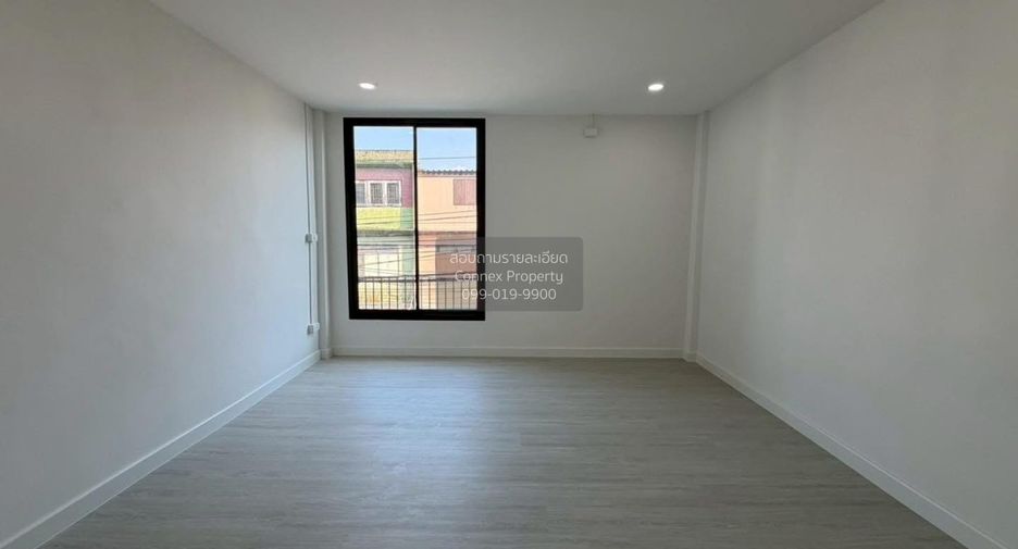 Продажа 3 спальни торговое помещение в Mueang Nonthaburi, Нонтабури