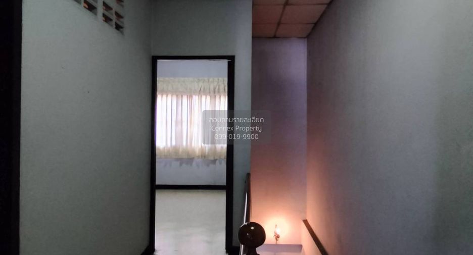 For sale 3 bedrooms townhouse in Bang Khen, Bangkok