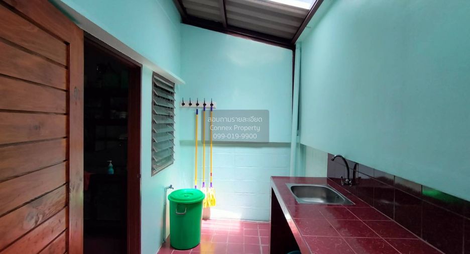 For sale 3 bedrooms townhouse in Bang Khen, Bangkok