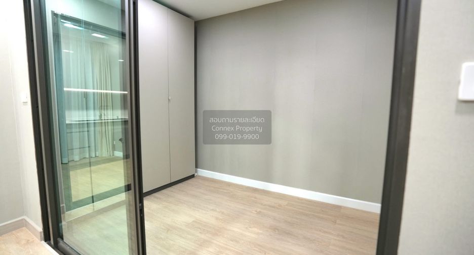 For sale 3 bedrooms townhouse in Suan Luang, Bangkok