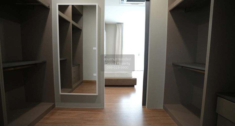 For sale 3 bedrooms townhouse in Suan Luang, Bangkok