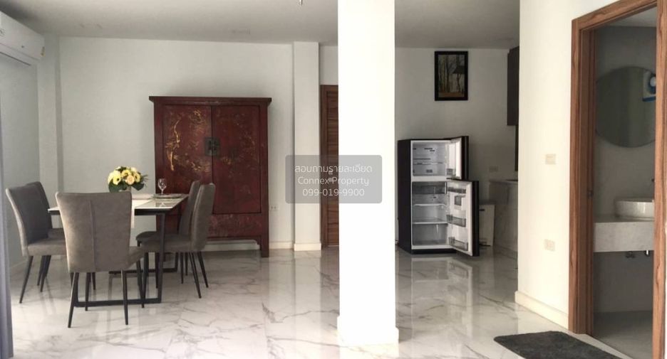 À vendre 3 chambres maison à Watthana, Bangkok