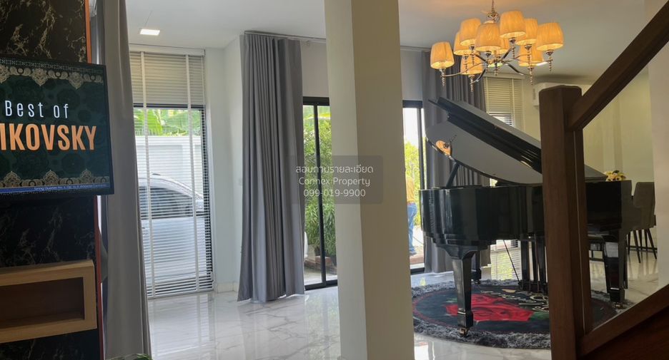 À vendre 3 chambres maison à Watthana, Bangkok