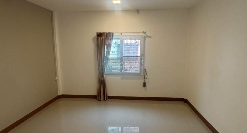 For sale 2 bedrooms townhouse in Bang Bua Thong, Nonthaburi