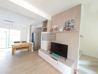 出售 2 卧室 联排别墅 在 Bang Phli, Samut Prakan