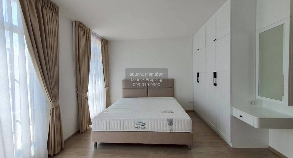 For sale 2 bedrooms townhouse in Bang Phli, Samut Prakan
