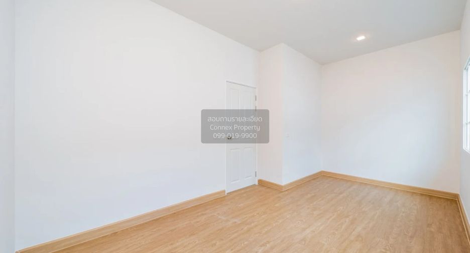 For sale 3 bedrooms townhouse in Prawet, Bangkok