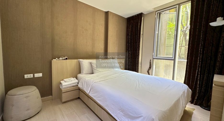 For rent 2 bedrooms condo in Sathon, Bangkok