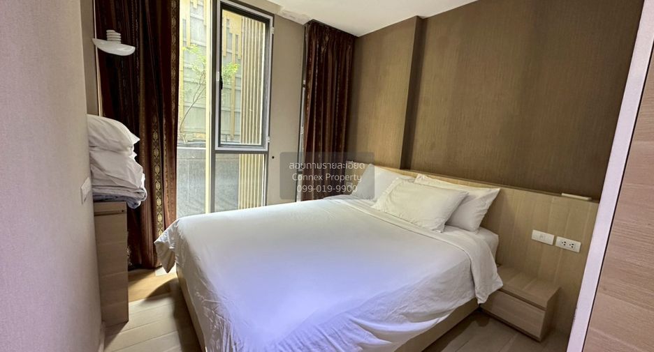 For rent 2 bedrooms condo in Sathon, Bangkok