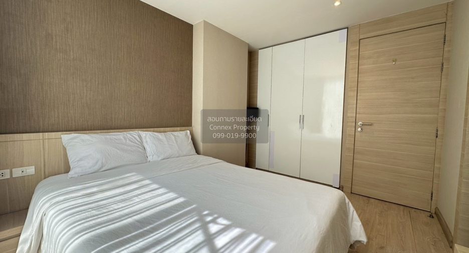 For rent 2 bedrooms condo in Sathon, Bangkok