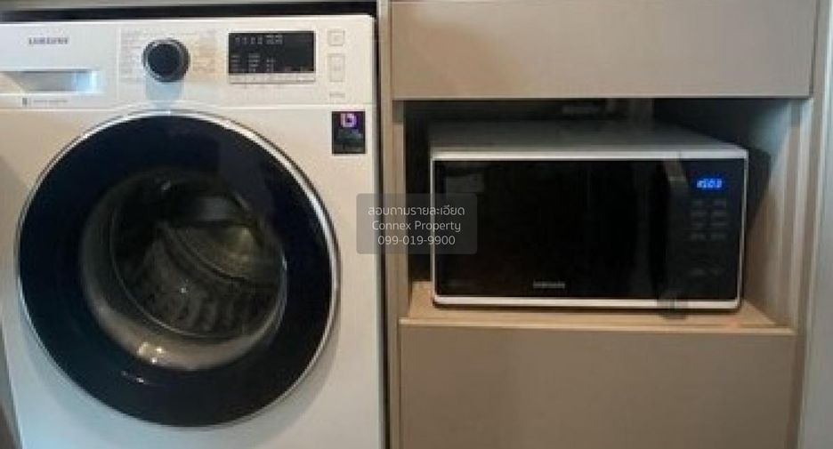 For rent 2 bedrooms condo in Phra Khanong, Bangkok