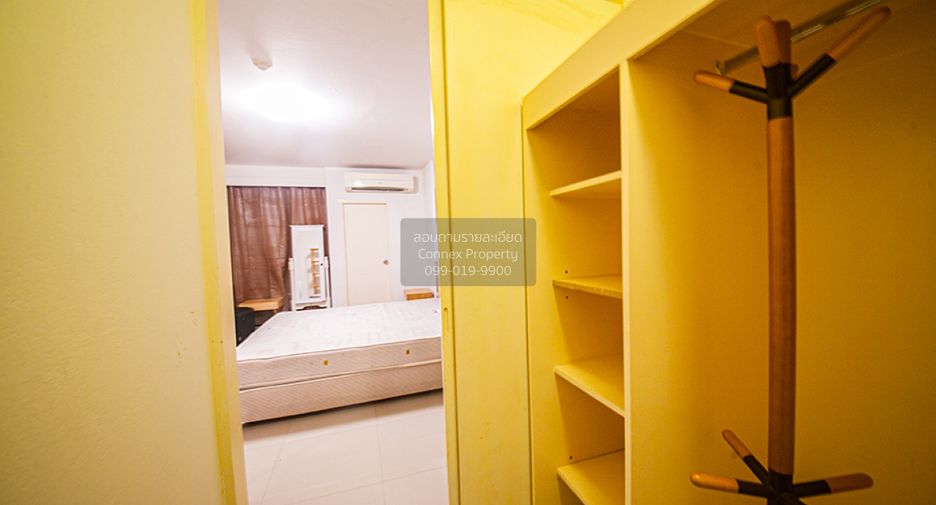 Wohnung zur Miete mit 1 Zimmer in Huai Khwang, Bangkok