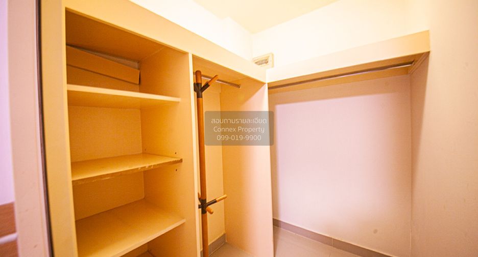 Wohnung zur Miete mit 1 Zimmer in Huai Khwang, Bangkok