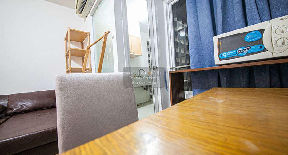 Wohnung zur Miete mit 1 Zimmer in Huai Khwang, Bangkok