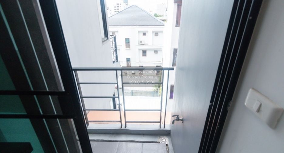 For rent 2 ベッドルーム condo in Khlong San, Bangkok