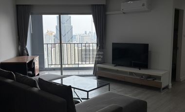 出租 2 卧室 公寓 在 Huai Khwang, 曼谷