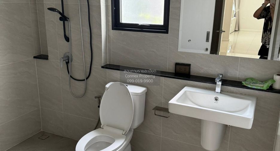For rent 4 bedrooms house in Bang Phli, Samut Prakan