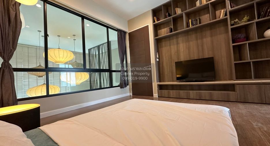 Reihenhaus zur Miete mit 3 Zimmer in Khlong Toei, Bangkok