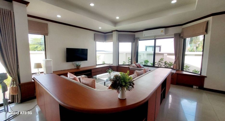 For sale 3 bedrooms house in Bang Lamung, Chonburi