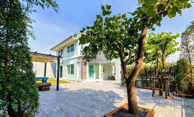 Casa en alquiler de 3 habitaciones en Bang Phli, Samut Prakan