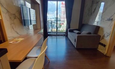For rent 1 bed condo in Pathum Wan, Bangkok