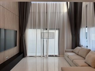 出租 4 卧室 独立屋 在 Bang Phli, Samut Prakan