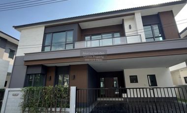 Haus zur Miete mit 4 Zimmer in Bang Phli, Samut Prakan
