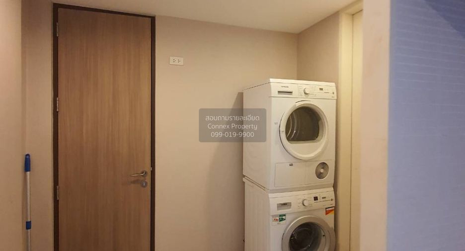 For rent 3 bedrooms condo in Sathon, Bangkok