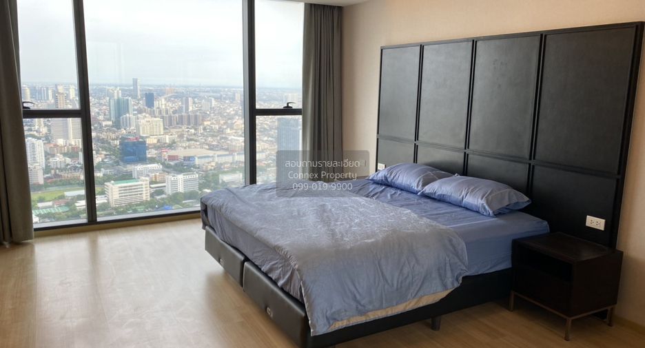 For rent 3 bedrooms condo in Sathon, Bangkok