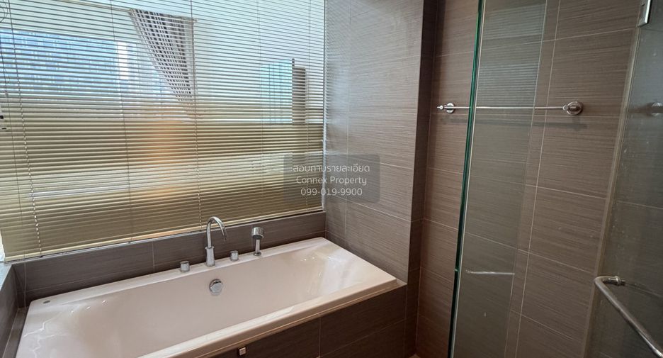 Condo en alquiler de 2 habitaciones en Khlong Toei, Bangkok