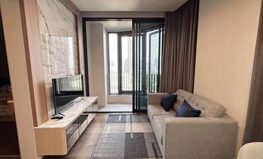 Condo en alquiler de 2 habitaciones en Khlong Toei, Bangkok