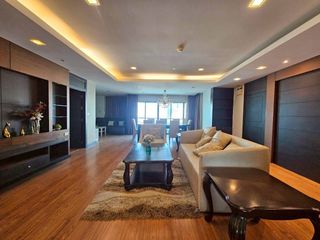 For rent 3 bedrooms condo in Sathon, Bangkok