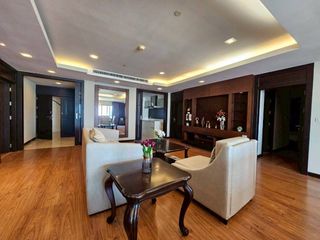 For rent 3 bedrooms condo in Sathon, Bangkok